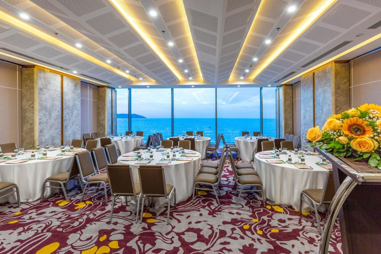 Le Sands Oceanfront Danang Hotel Dış mekan fotoğraf