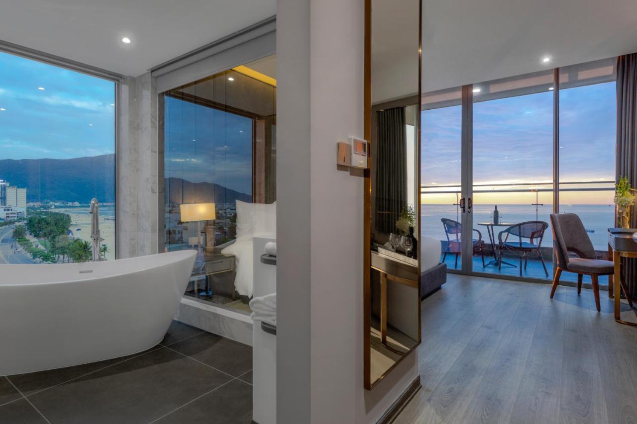Le Sands Oceanfront Danang Hotel Dış mekan fotoğraf