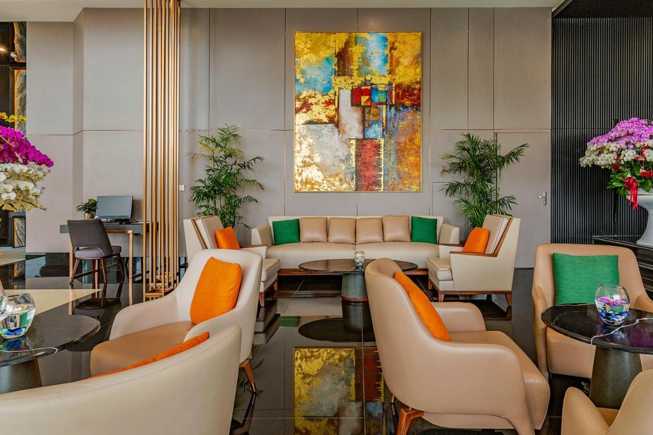 Le Sands Oceanfront Danang Hotel Dış mekan fotoğraf